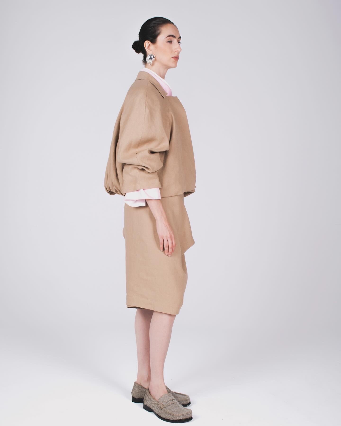 Puffy bomber jacket in linen
