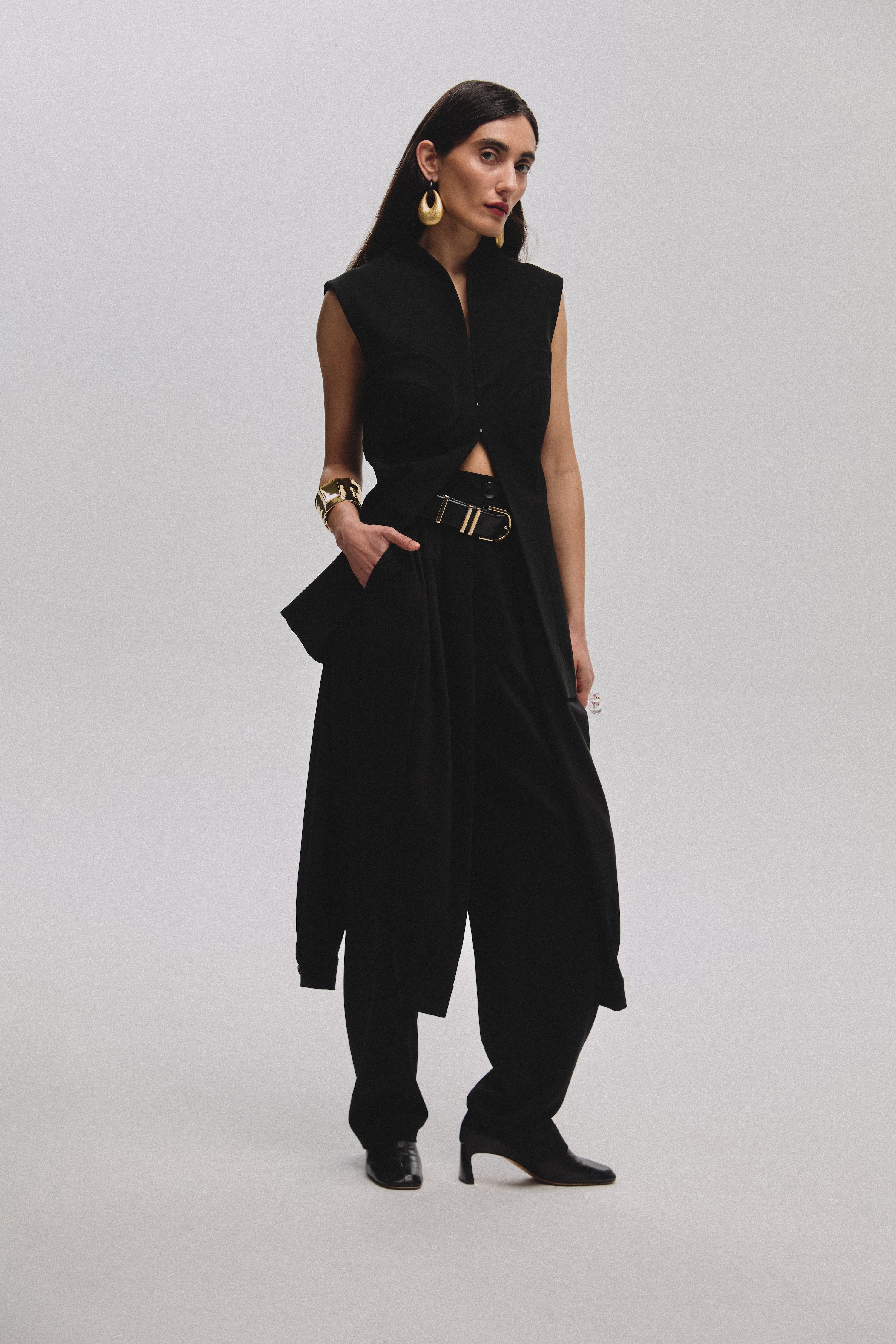 Four-Sleeves Trousers