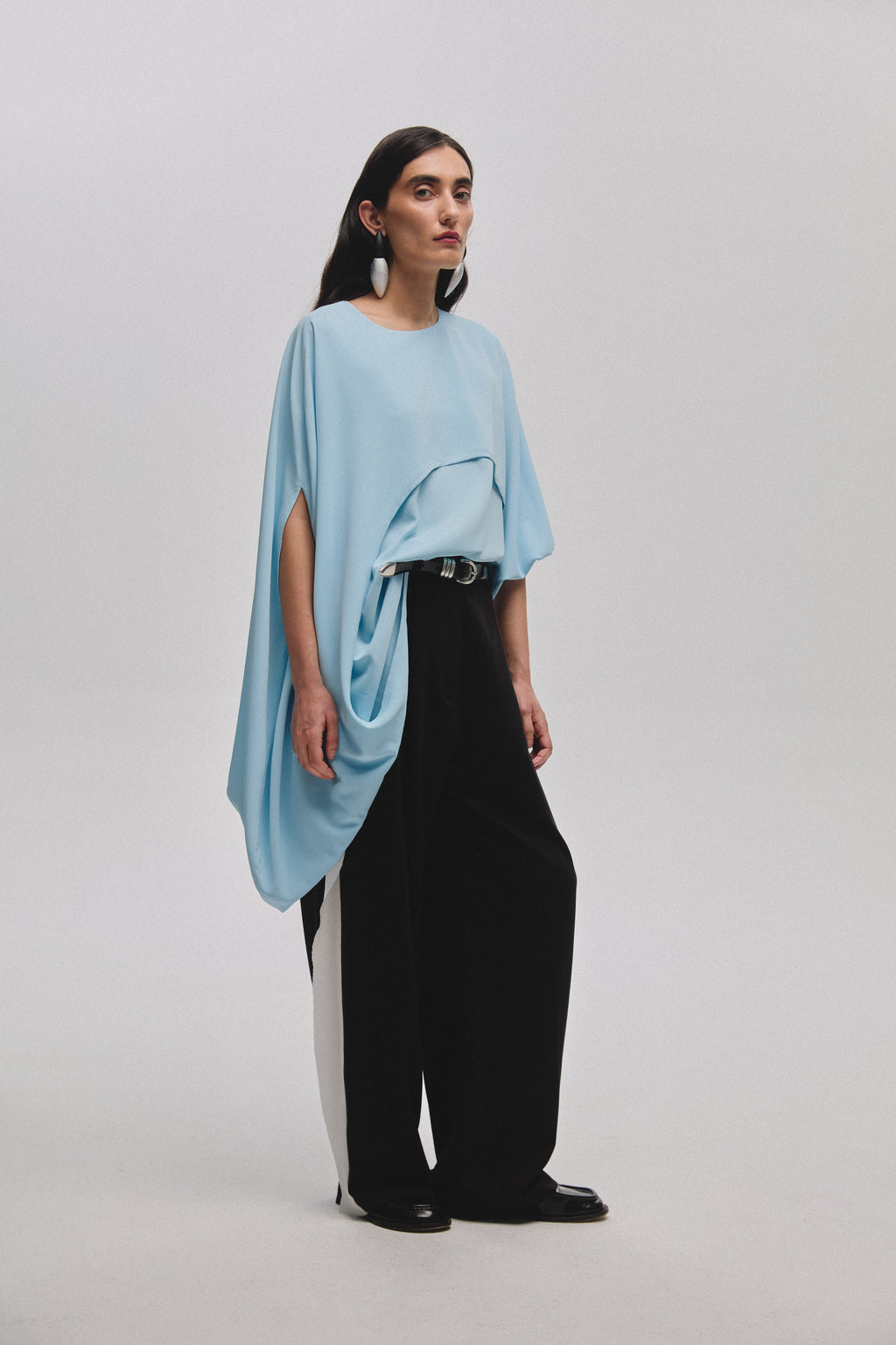 Continuous Sleeve Shirt