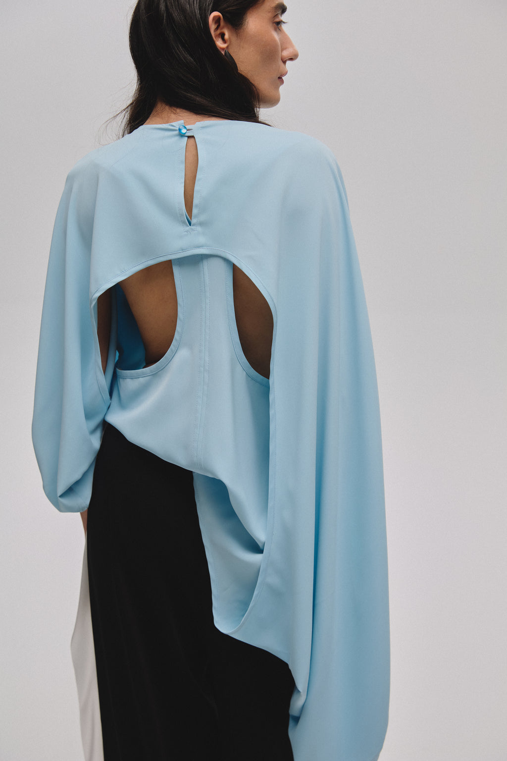 Continuous Sleeve Shirt