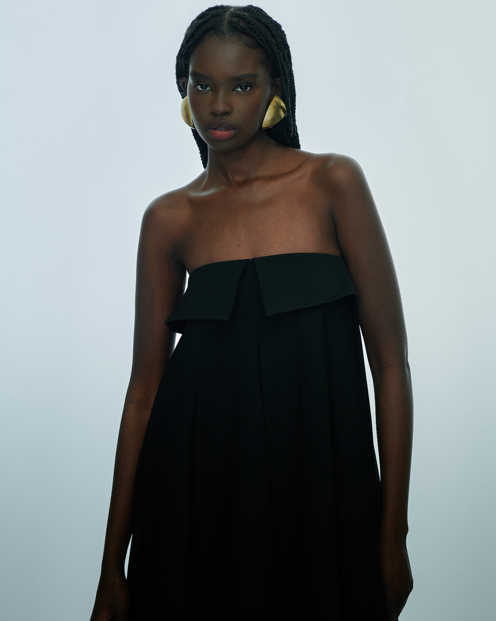 Strapless collar dress